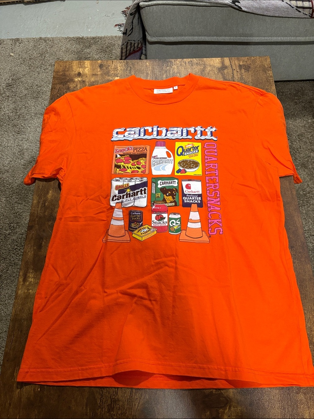 Rare- Carhartt QuarterSacks Orange Short Sleeve Graphic Tee size M NWOT